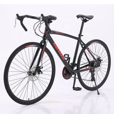 Cadre en alliage d'aluminium rouge/blanc/noir Vélo de route personnalisé pour hommes Vélo de course Vélo de course 700c Vélo de route