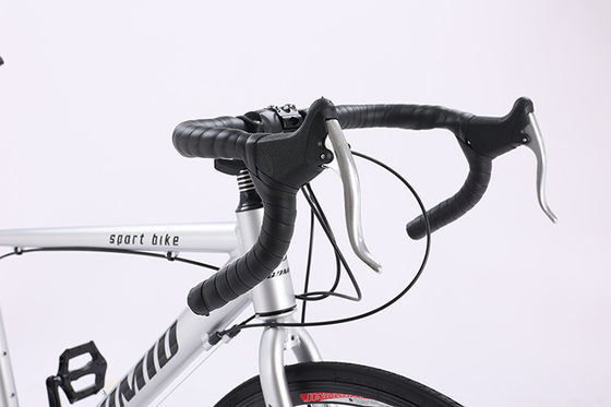 Vélo de course en alliage d'aluminium