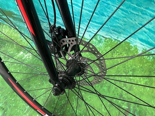 Hydraulische Scheibenbremse Fahrrad 700c Fahrrad für Erwachsene Mann Aluminiumlegierung Felg Material und Cavel schief Steuerung