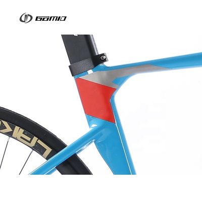 GOMID Gear Cycle Man Rennräder mit simuliertem Kohlenstofffaserrahmen Custom 700C Roadbike und Cavel Krümmungslenker