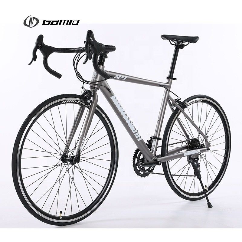 GOMID 700c Road Bike Biciclette personalizzate Biciclette da corsa Biciclette da strada OEM in lega Bicicletta a disco Freno Bicicletta da strada Bicicletta per adulti Uomo 14kg
